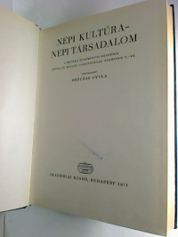 Gyula+Ortutay+%28Hg.%29%3AN%C3%A9pi+kult%C3%BAra+-+N%C3%A9pi+t%C3%A1rsadalom.+-+A+Magyar+Tudom%C3%A1nyos+Akad%C3%A9mia+N%C3%A9prajzi+Kutat%C3%B3+Csoportj%C3%A1nak+%C3%89vk%C3%B6nyve+V+-+VI.