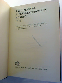 Tanulm%C3%A1nyok+a+Nevel%C3%A9studom%C3%A1ny+K%C3%B6r%C3%A9b%C3%B6l+1971.